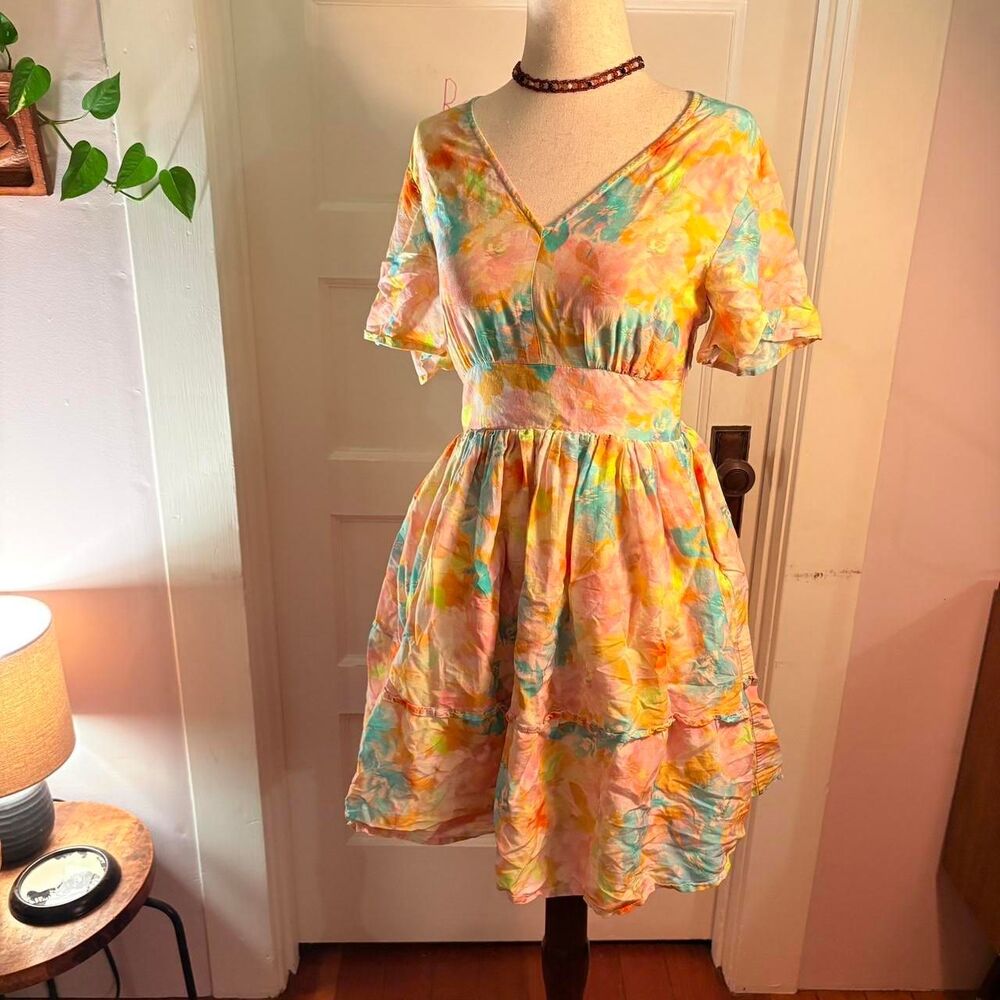 Roller Rabbit mini dress with floral print. Cotton and silk blend.  Size XS. - Picture 2 of 7